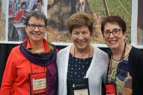 Ann Philbrick, Patrice Hatley and Vera White (l-to-r) at GA 222 in Portland, Oregon. (Photo by Emily Enders Odom)