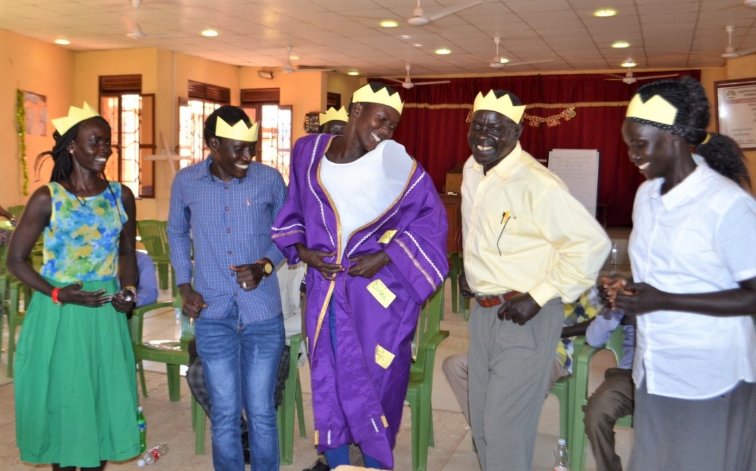 The final celebration during a reconciliation workshop in Juba. Anywaa members are showing the way their culture dances.