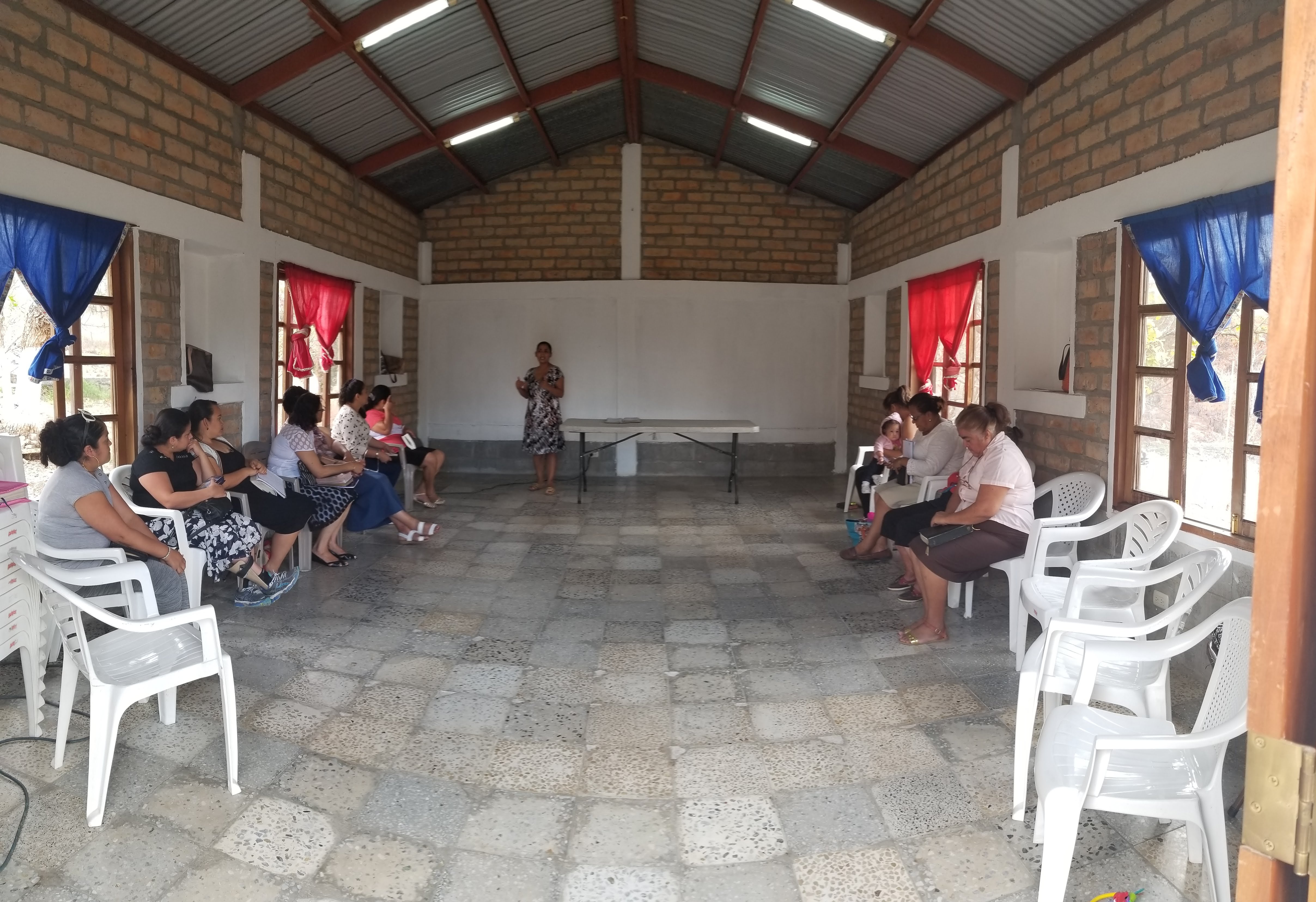 Presbyterian women gathered to fast, pray, and worship, and to dedicate Villa Gracia retreat center to ministry of the church.