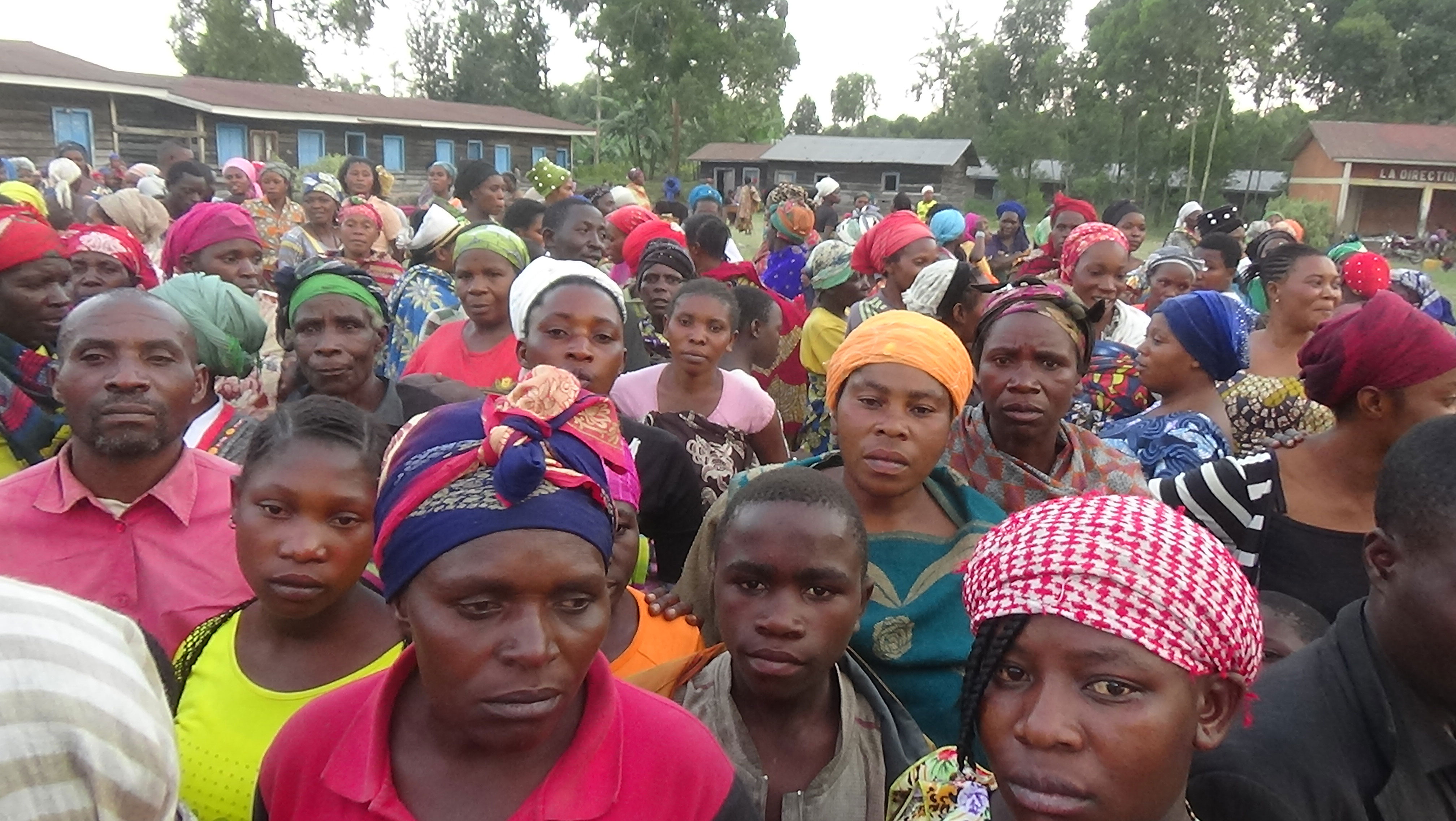 700 displaced persons sheltered at Kahembe Primary School near Nyiragongo.