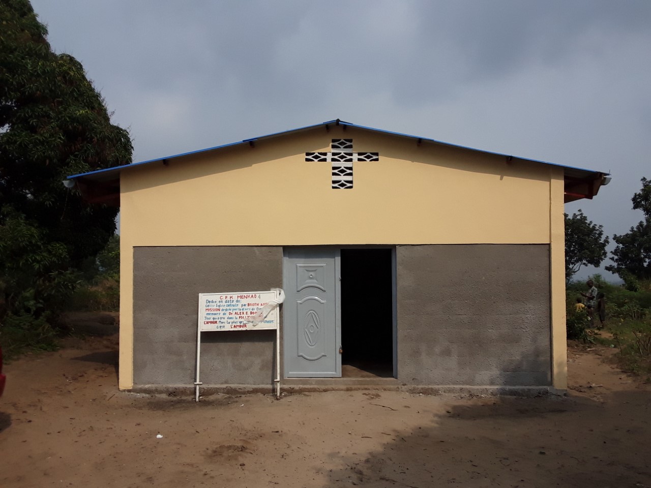 CPK Menkao IV church after construction with funding (church built with funding from Booth Family Initiative). Photo by Mr. Omba Ngandu.