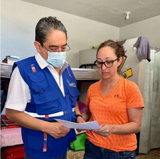 Jordan Rodas, the Human Rights Ombudsperson, came to check on Virginia Laparra’s well-being. (Photo by Human Rights Ombudsman, Guatemala)
