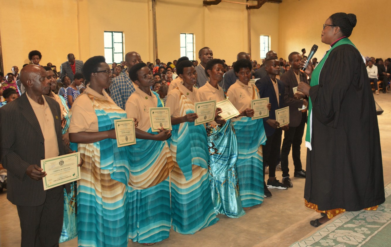 EPR commissioned sowers in Munanira parish