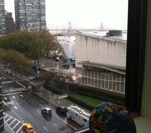 Picture of UN and 1st Avenue in the Rain