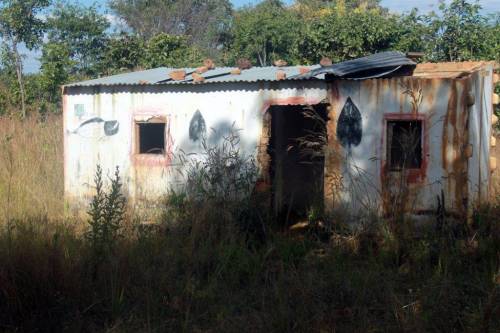 Abandoned house in Kifumpa, DRC - Jaff Napoleon photo